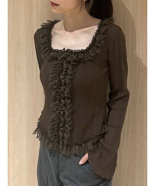 SNIDEL(スナイデル)の「【ベストセラー/多色展開あり】フリルニットプルオーバー(ニット/セーター・レディース・ブラウン/イエロー/グレー/レッド/ブラック/ライトグレー/ライトブルー/マルチ/ライトピンク/アイボリー/ピンクベージュ・F)」の19枚目の写真