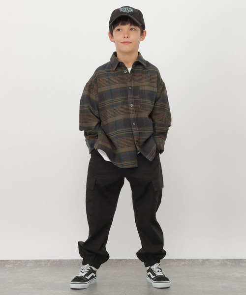 GLOBAL WORK(グローバルワーク)の「スゴラクストレッチカーゴパンツ/1054503(カーゴパンツ・キッズ・ブラック/ベージュ/カーキ・130cm/140cm/150cm/160cm)」の4枚目の写真