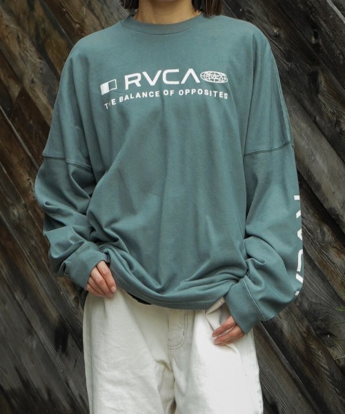 RVCA(ルーカ)の「RVCA メンズ STRAIGHT HEX LT ロンT 【2026年秋冬モデル】/ルーカバックプリント長袖ロンT(Tシャツ/カットソー・メンズ・オフホワイト/ブラック系その他2/ブラック/ベージュ/ブルー系その他・SMALL/X-LARGE/LARGE/MEDIUM)」の5枚目の写真