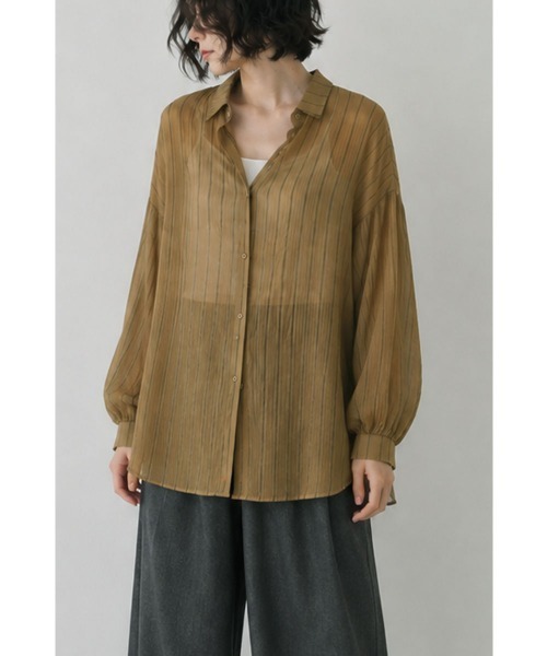 marjour（マージュール）の「SHEER CRINKLE STRIPE SHIRT（シャツ/ブラウス・レディース・ブラウン・M）」の9枚目の写真