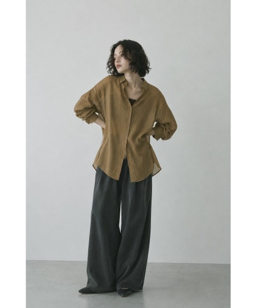 marjour（マージュール）の「SHEER CRINKLE STRIPE SHIRT（シャツ/ブラウス・レディース・ブラウン・M）」の6枚目の写真