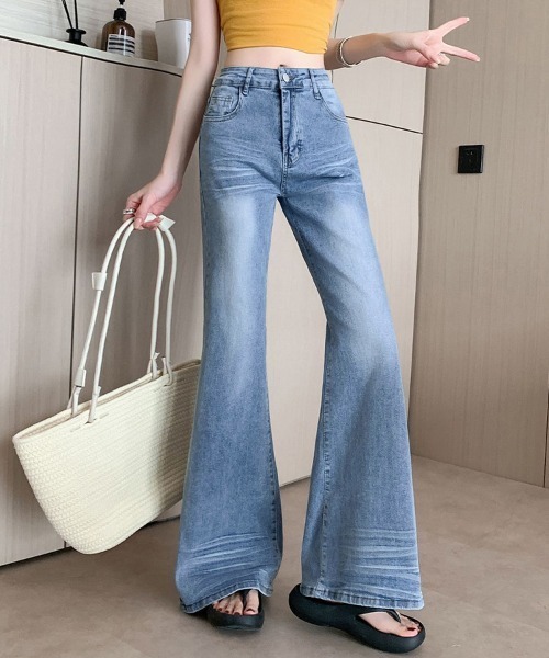 LEMOA(レモア)の「ヴィンテージライクハイウエストフレアデニムパンツ(デニムパンツ・レディース・ブルー・X-LARGE/LARGE/MEDIUM)」の7枚目の写真