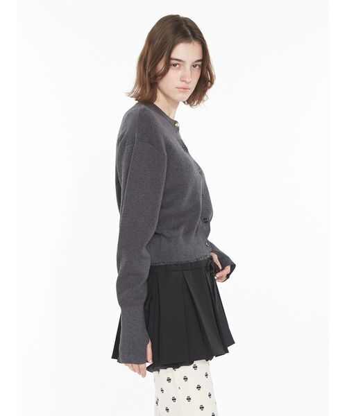 SORIN(ソリン )の「Smooth Short Cardigan / スムースショートカーディガン(カーディガン/ボレロ・レディース・レッド/ダークグレー・38)」の22枚目の写真