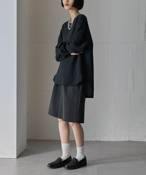 for/c(フォーシー)の「きれいめカジュアルシャツテールトップス【サスティナブル】(シャツ/ブラウス・レディース・ブラック/オフホワイト・M/L/LL)」の10枚目の写真