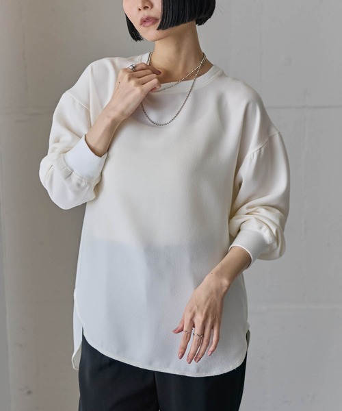 for/c(フォーシー)の「きれいめカジュアルシャツテールトップス【サスティナブル】(シャツ/ブラウス・レディース・ブラック/オフホワイト・M/L/LL)」の14枚目の写真