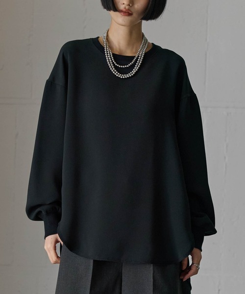 for/c(フォーシー)の「きれいめカジュアルシャツテールトップス【サスティナブル】(シャツ/ブラウス・レディース・ブラック/オフホワイト・M/L/LL)」の3枚目の写真