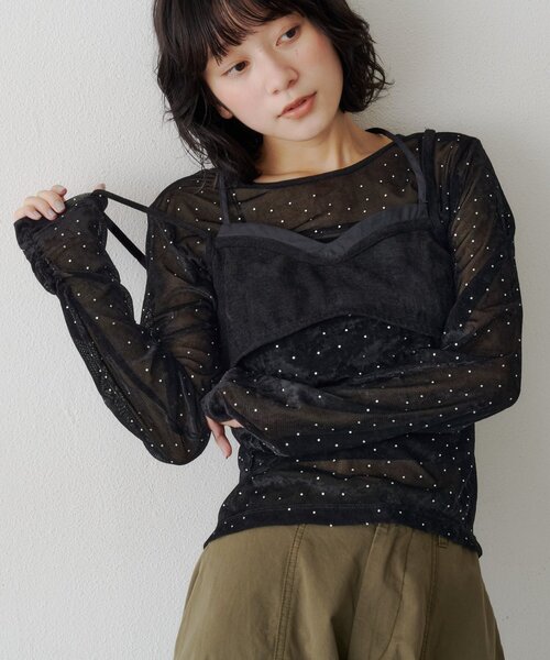 Kastane(カスタネ)の「【9.19(土)0:00発売/WEB限定】スタッズベロアプルオーバー(Tシャツ/カットソー・レディース・サックスブルー/アイボリー/ブラック・FREE)」の1枚目の写真