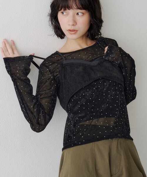 Kastane(カスタネ)の「【9.19(土)0:00発売/WEB限定】スタッズベロアプルオーバー(Tシャツ/カットソー・レディース・サックスブルー/アイボリー/ブラック・FREE)」の12枚目の写真