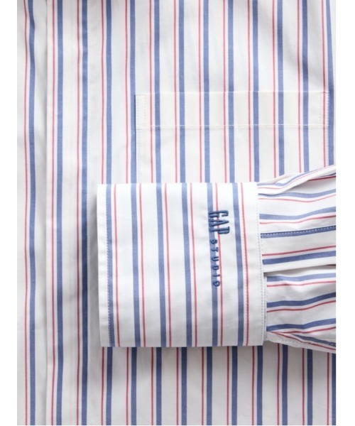 GAP(ギャップ)の「GapStudio ポプリン ビッグシャツ(シャツ/ブラウス・メンズ・ホワイト系その他・XS/XL/M/S/L)」の2枚目の写真