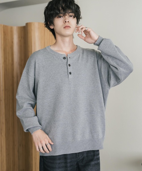 Rocky Monroe(ロッキーモンロー)の「リラックスフィット多機能ヘンリーネックニット 抗菌防臭 ストレッチ マシンウォッシャブル(ニット/セーター・メンズ・カーキ/ブラック/オフホワイト/ブラック系/グレー/ブラウン/ネイビー/チャコール・M/XL/L)」の4枚目の写真