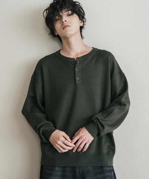 Rocky Monroe(ロッキーモンロー)の「リラックスフィット多機能ヘンリーネックニット 抗菌防臭 ストレッチ マシンウォッシャブル(ニット/セーター・メンズ・カーキ/ブラック/オフホワイト/ブラック系/グレー/ブラウン/ネイビー/チャコール・M/XL/L)」の7枚目の写真