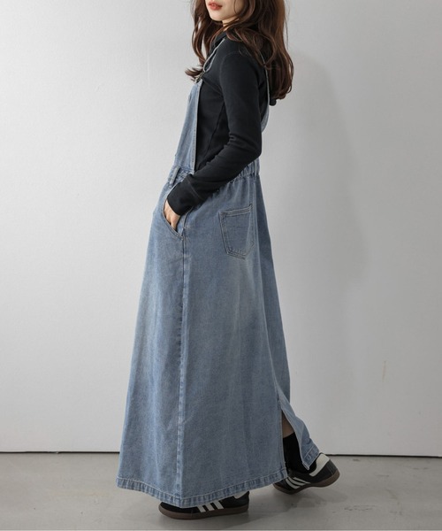 AMELY(エミリー)の「デニムジャンパースカート/ヴィンテージライク/ロング(ジャンパースカート・レディース・ブルー/ダークブルー・フリー)」の5枚目の写真