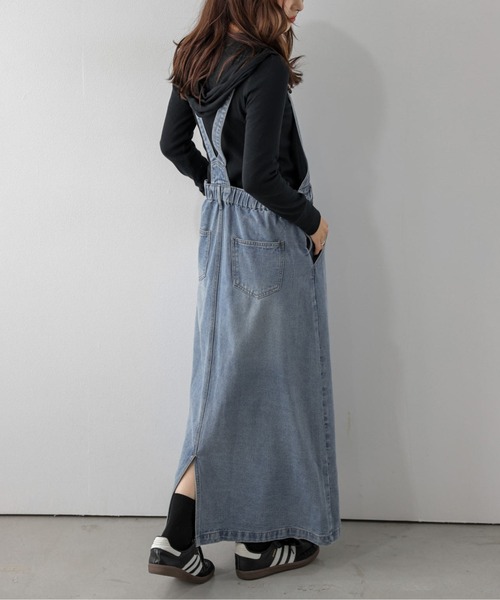 AMELY(エミリー)の「デニムジャンパースカート/ヴィンテージライク/ロング(ジャンパースカート・レディース・ブルー/ダークブルー・フリー)」の7枚目の写真