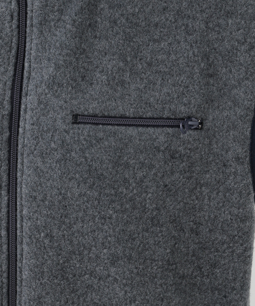 journal standard L'essage(ジャーナルスタンダードレサージュ)の「INSCRIRE/アンスクリア Fleece Vest ベスト(ブルゾン・レディース・グレー・MEDIUM)」の6枚目の写真