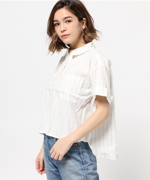 AZUL ENCANTO(アズールエンカント)の「ストライプショートスリーブシャツ(シャツ/ブラウス・レディース・ホワイト系その他/ブラック系その他・SMALL/MEDIUM)」の2枚目の写真