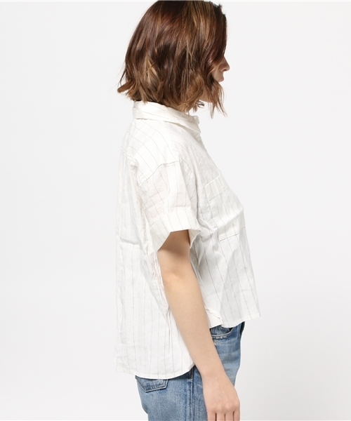 AZUL ENCANTO(アズールエンカント)の「ストライプショートスリーブシャツ(シャツ/ブラウス・レディース・ホワイト系その他/ブラック系その他・SMALL/MEDIUM)」の4枚目の写真