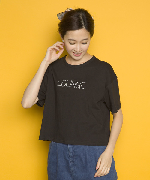 PLAIN CLOTHING（プレーンクロージング）の「ロゴTシャツ【PLAIN CLOTHING】（Tシャツ/カットソー・レディース・ホワイト/ブラック・FREE）」の2枚目の写真