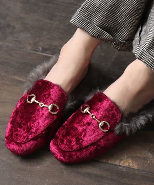 SESTO(セスト)の「ビット付きローファースリッパサンダル/エコファーサンダル/ミュールサンダル(サンダル・レディース・ブラック系その他/ネイビー/ボルドー/レッド系その他/ブラック・M/LL/3L/L/S)」の1枚目の写真