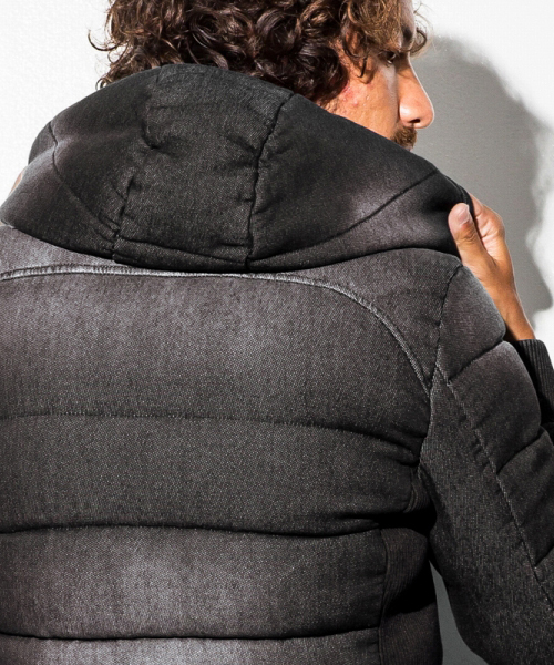 セール】1PIU1UGUALE3 RELAX(ウノピゥウノウグァーレトレ)ジョグデニム