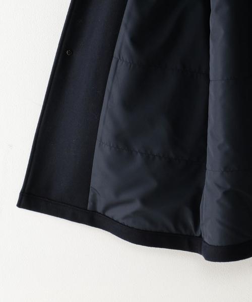 STILL BY HAND（スティルバイハンド）の「＜STILL BY HAND＞ MELTON HOOD COAT/ｺｰﾄ（ダッフルコート・メンズ・ネイビー/オリーブ・46/48）」の7枚目の写真