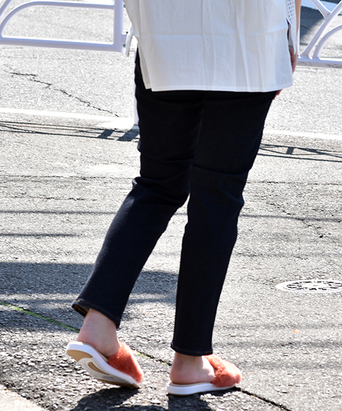 EMU Australia（エミューオーストラリア）の「【EMU / エミュ】Altona アルトナ（サンダル・レディース・ライトグレー/ベージュ/レッド/ブラック・5/8/6/7）」の15枚目の写真