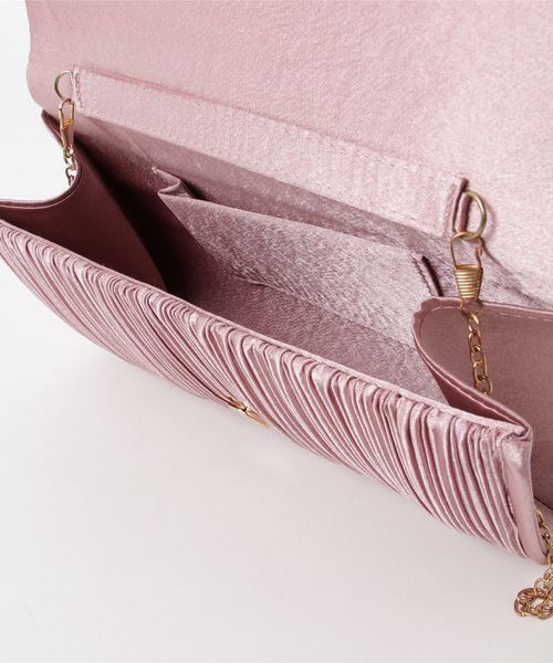 STYLEBLOCK(スタイルブロック)の「ゴールドチェーン付サテンパーティークラッチバッグ(クラッチバッグ・レディース・ブラック/ネイビー/グレー/ピンク/シャンパン・FREE)」の8枚目の写真