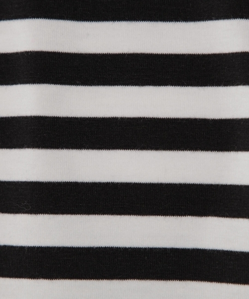 PAGEBOY(ページボーイ)の「VネックユルTシャツ(Tシャツ/カットソー・レディース・ブラック/オフホワイト/スモークグレー/ホワイト系その他・FREE)」の19枚目の写真