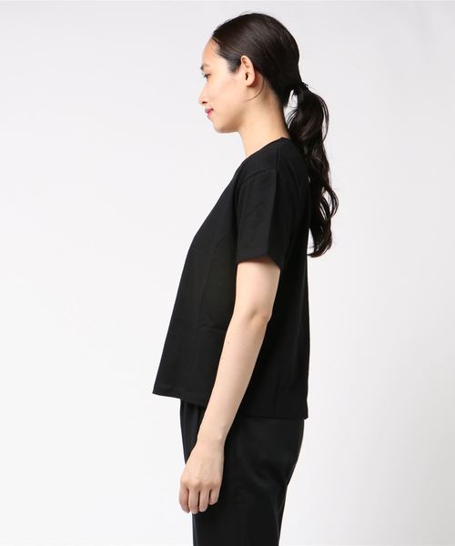 PAGEBOY(ページボーイ)の「VネックユルTシャツ(Tシャツ/カットソー・レディース・ブラック/オフホワイト/スモークグレー/ホワイト系その他・FREE)」の5枚目の写真