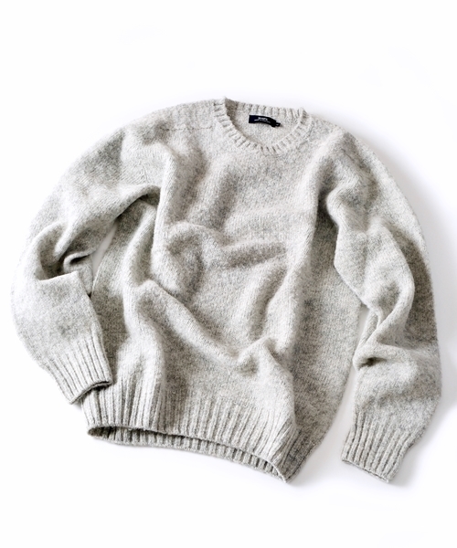 SHIPS（シップス）の「SA: スコットランド製　シャギードッグ クルーネックニット（ニット/セーター・メンズ・ピンク/ワイン/ネイビー/グレー/キャメル/オレンジ/グリーン/ブルー・SMALL/LARGE/MEDIUM/X-LARGE）」の2枚目の写真