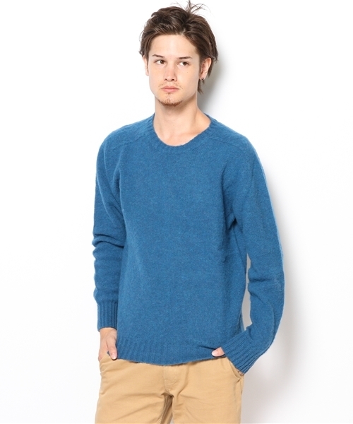 SHIPS（シップス）の「SA: スコットランド製　シャギードッグ クルーネックニット（ニット/セーター・メンズ・ピンク/ワイン/ネイビー/グレー/キャメル/オレンジ/グリーン/ブルー・SMALL/LARGE/MEDIUM/X-LARGE）」の15枚目の写真