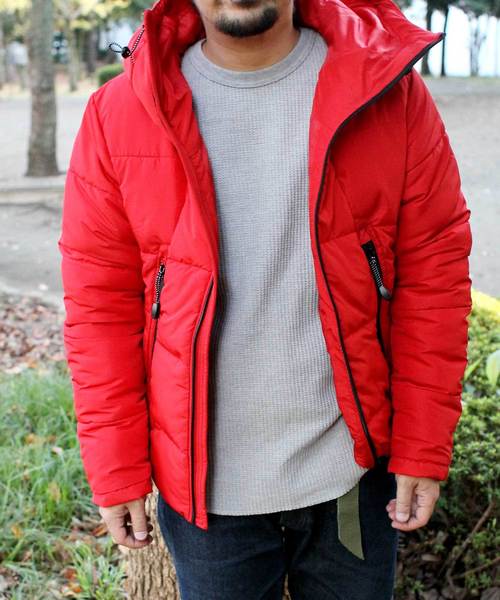 ウエア様 レッド Denime（ドゥニーム）の「マイクロタフタ中綿フードブルゾン（ダウン