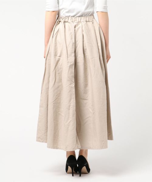 OLD BETTY'S（オールドベティーズ）の「Twill Volume Long Skirt/ツイル ヴォリューム ロング スカート（スカート・レディース・ダークグレー/サンドベージュ/グリーン/マスタード・FREE）」の5枚目の写真