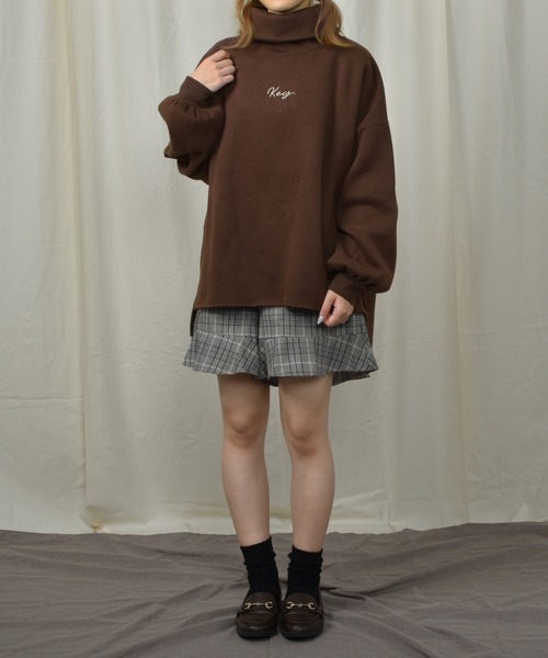 PairPair（ペアペア）の「ロゴ刺繍タートルネックプルオーバー（Tシャツ/カットソー・レディース・ブラウン系その他/ピンク系その他/ライトベージュ・FREE）」の13枚目の写真