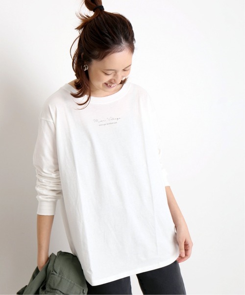 SLOBE IENA(スローブイエナ)の「mon village ロゴTシャツ◆(Tシャツ/カットソー)」|ホワイト