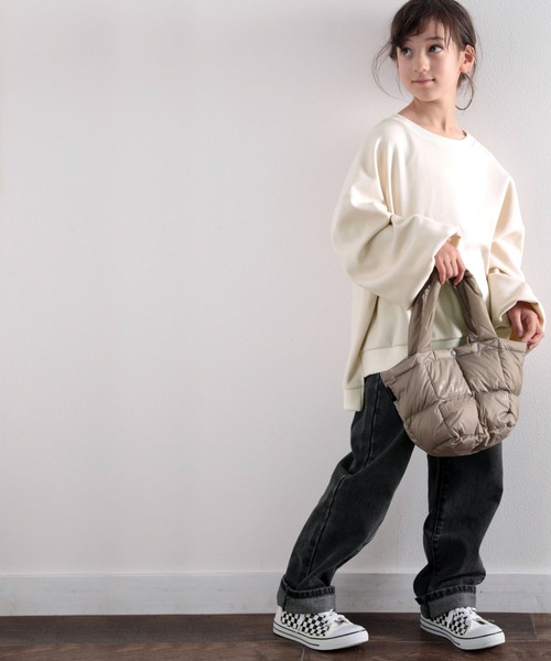 classicalelf(クラシカルエルフ)の「キッズ ゆったりルーズシルエット バルーンスリーブボーダー柄or無地トレーナー(長袖)(スウェット・キッズ・ベージュ/ブラック系その他/ブラウン系その他/アイボリー・130/140/150)」の15枚目の写真