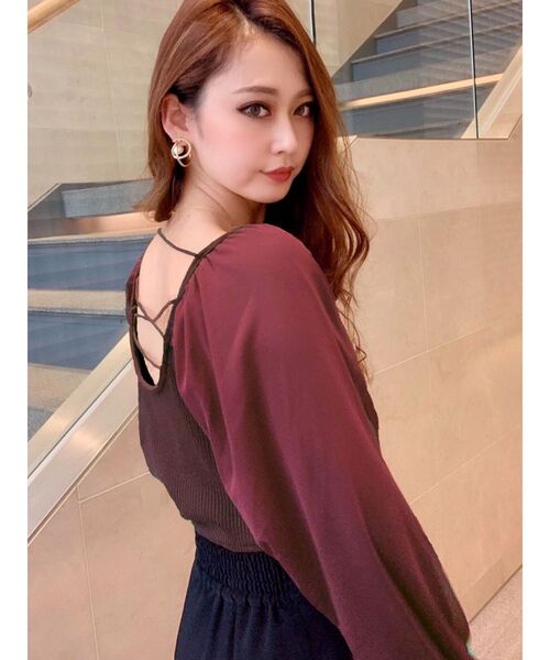 RESEXXY（リゼクシー）の「バックオープントップス（Tシャツ/カットソー・レディース・ブラック/ブラウン/ワイン・FREE）」の3枚目の写真