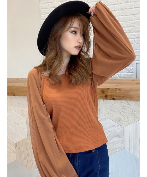 RESEXXY（リゼクシー）の「バックオープントップス（Tシャツ/カットソー・レディース・ブラック/ブラウン/ワイン・FREE）」の15枚目の写真