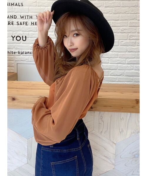 RESEXXY（リゼクシー）の「バックオープントップス（Tシャツ/カットソー・レディース・ブラック/ブラウン/ワイン・FREE）」の13枚目の写真