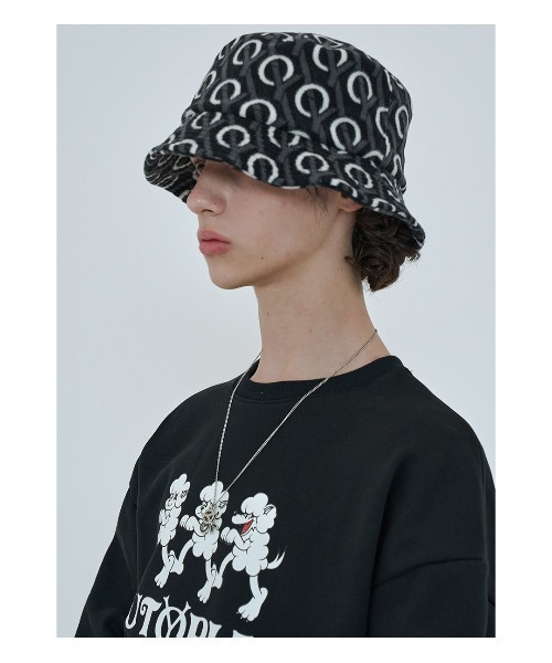 OY（オーワイ）の「『OY/オーワイ』MONOGRAM BUCKET HAT/モノグラムバケットハット（ハット・メンズ・ブラック/グリーン・FREE）」の3枚目の写真