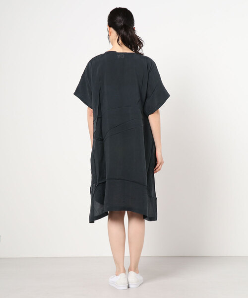 Y’S ワイズ ワンピース Y-3（ワイスリー）の「W SHADE SANDED CUPRO TEE DRESS