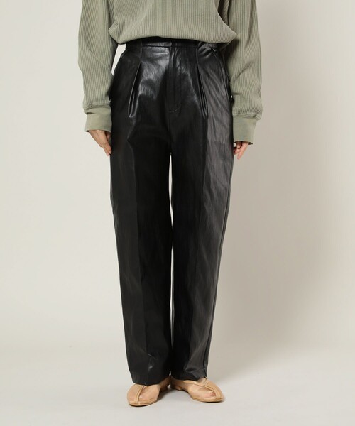 FREAK'S STORE（フリークスストア）の「フェイクレザーロングパンツ（スラックス・レディース・ブラック/ベージュ/ブラウン・SMALL/MEDIUM）」の11枚目の写真