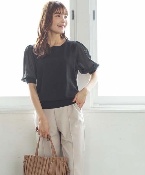 Honeys（ハニーズ）の「袖異素材ニットトップス（ニット/セーター・レディース・ブラック/クリーム/サックスブルー/オフホワイト・L/M/S）」の3枚目の写真