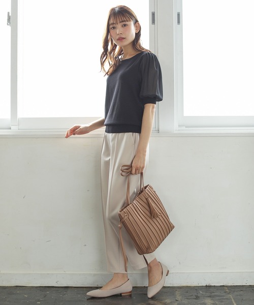 Honeys（ハニーズ）の「袖異素材ニットトップス（ニット/セーター・レディース・ブラック/クリーム/サックスブルー/オフホワイト・L/M/S）」の15枚目の写真