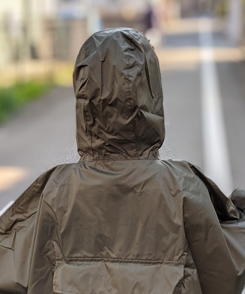 Lee（リー）の「Lee/リー　キッズ　レインポンチョ（レインコート/ポンチョ・キッズ・カーキ/ピンク/サックスブルー/オレンジ・SMALL）」の13枚目の写真