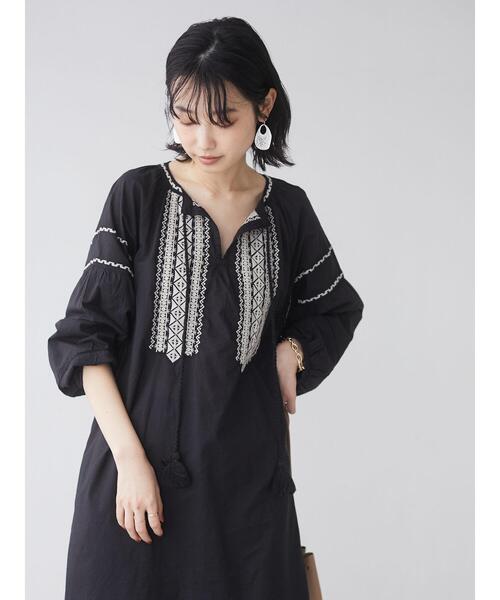 CRAFT STANDARD BOUTIQUE（クラフトスタンダードブティック）の「ボタニカル刺繍ワンピース　＊◇（ワンピース・レディース・ホワイト/ブラック・FREE）」の17枚目の写真