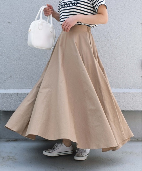 PICCIN（ピッチン）の「ウォッシャブルエアリーフレアスカート（スカート・レディース・オフホワイト/ベージュ/ネイビー・M）」の2枚目の写真