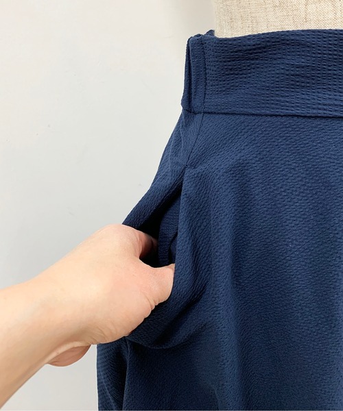 PICCIN（ピッチン）の「ウォッシャブルエアリーフレアスカート（スカート・レディース・オフホワイト/ベージュ/ネイビー・M）」の14枚目の写真