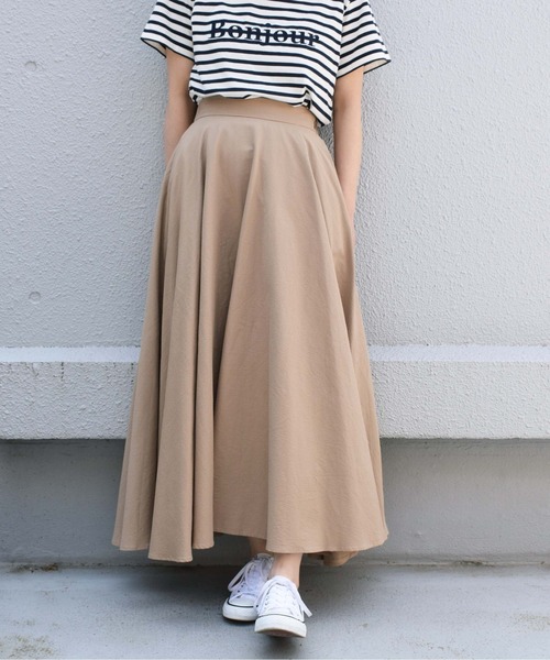 PICCIN（ピッチン）の「ウォッシャブルエアリーフレアスカート（スカート・レディース・オフホワイト/ベージュ/ネイビー・M）」の6枚目の写真