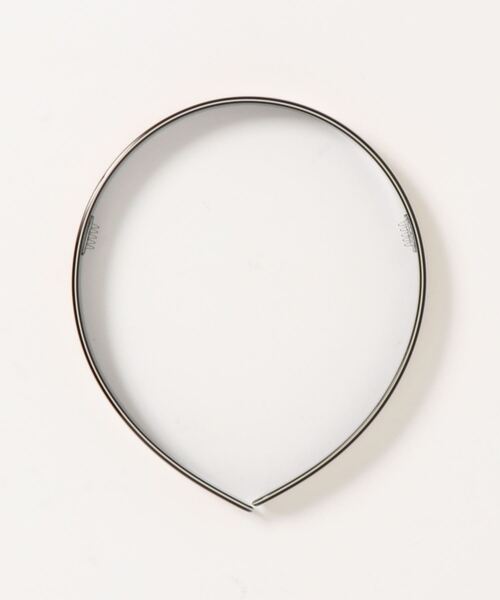 SLOBE IENA(スローブイエナ)の「【NP CREATION/エヌピークリエイション】 細カチューシャ(カチューシャ・レディース・ブラック/ベージュ/その他・FREE)」の4枚目の写真