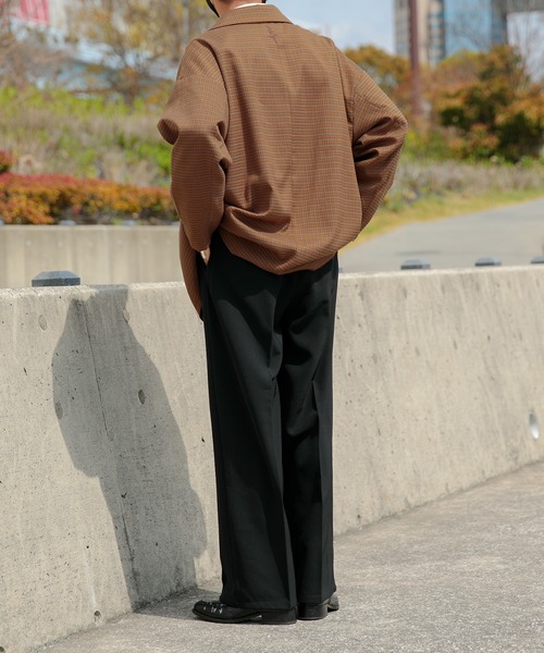 Perushu(ペルーシュ)の「センタープレスストレートスラックス(スラックス・メンズ・ダークブルー/ダークブラウン/ブラック・LARGE/SMALL/MEDIUM)」の8枚目の写真